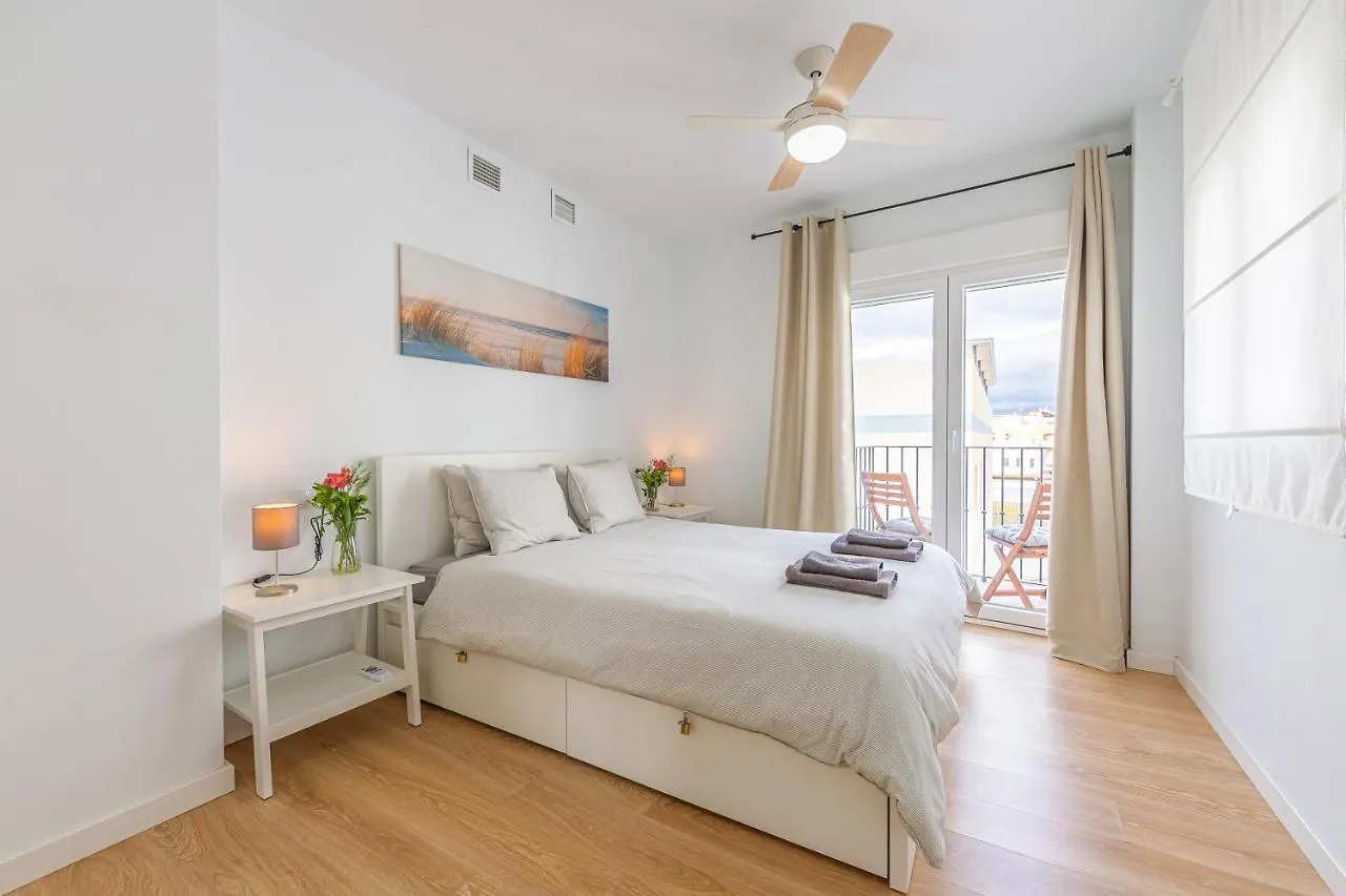 Ventura 2 - Centric & Pool - Simplytarifa Apartment