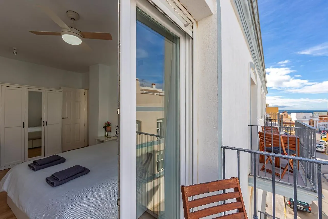 Ventura 2 - Centric & Pool - Simplytarifa Apartment